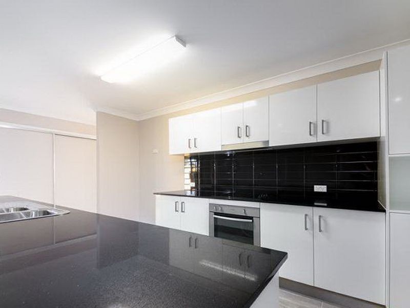 14 Winterpeak Close, Yarrabilba QLD 4207