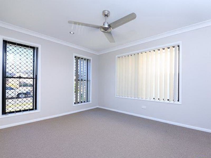 14 Winterpeak Close, Yarrabilba QLD 4207
