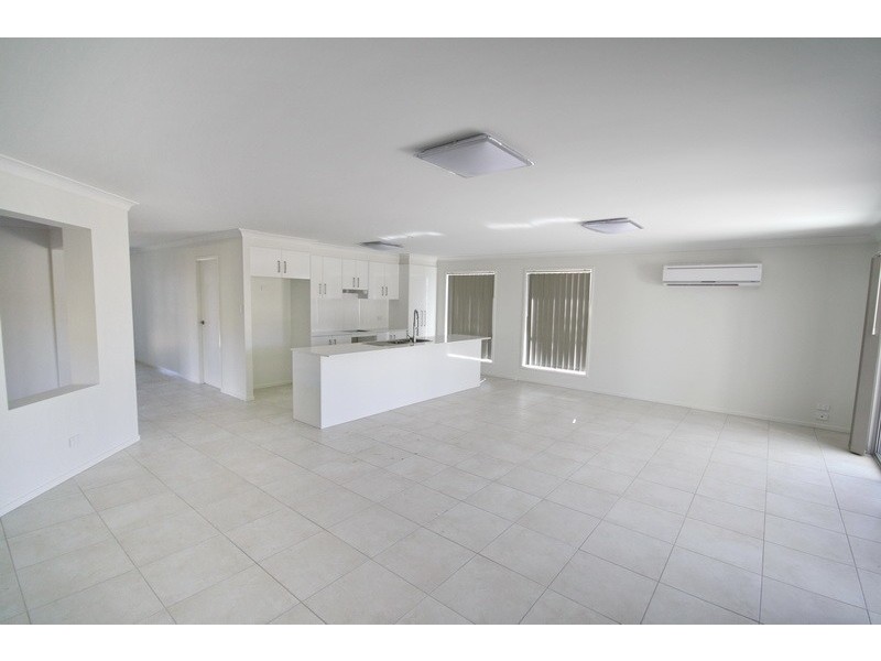 3 Hershey Close, Yarrabilba QLD 4207