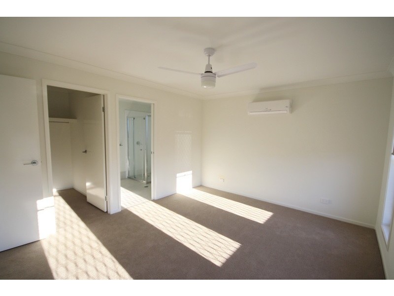 3 Hershey Close, Yarrabilba QLD 4207