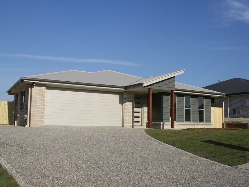 24 Darlington Drive, Alberton QLD 4207