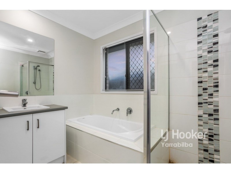 12 Paradise Street, Yarrabilba QLD 4207