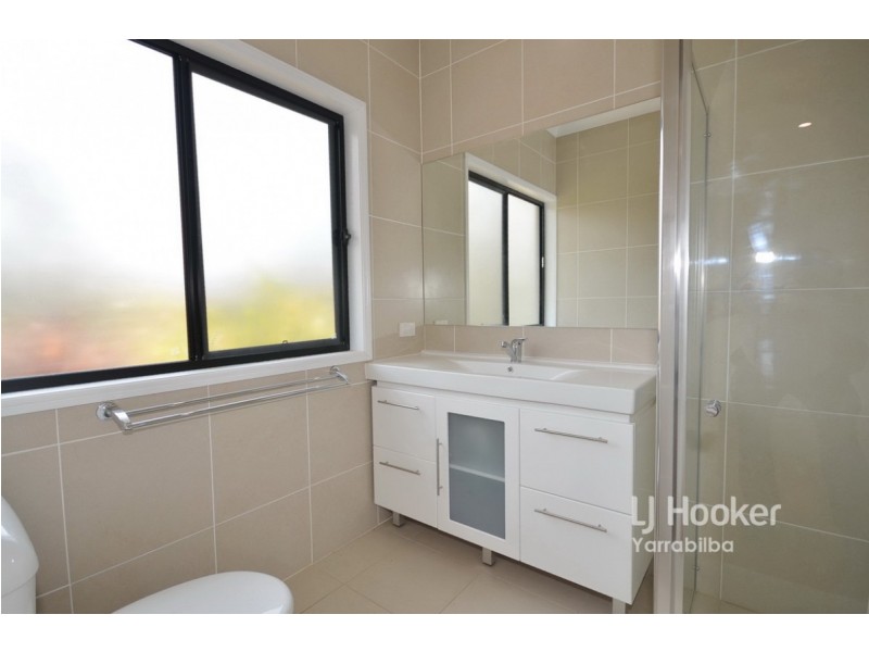 53-55 Collins Place, Kooralbyn QLD 4285