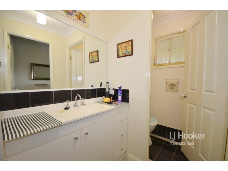 112-114 Boomerang Drive, Kooralbyn QLD 4285