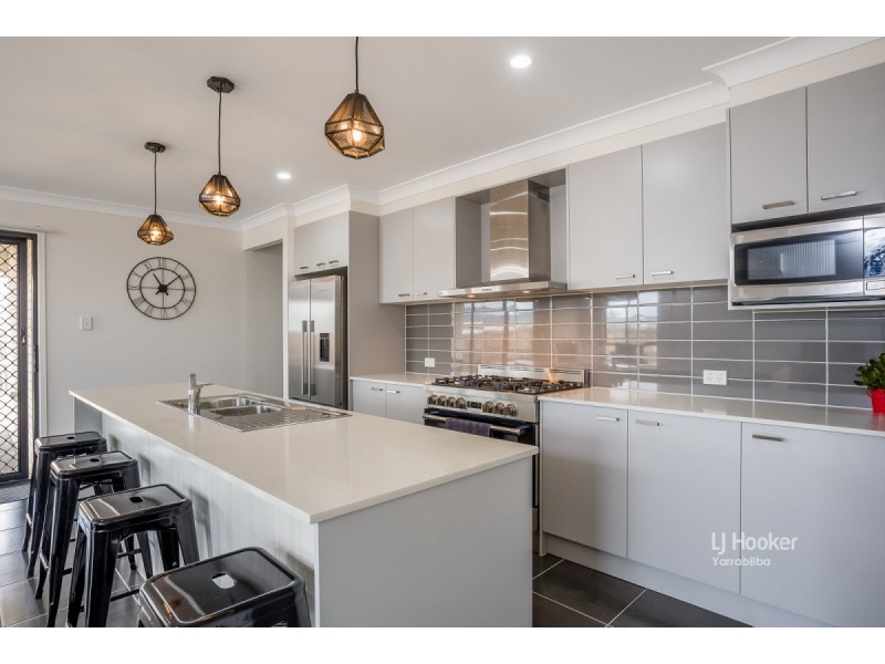 24 Rosewood Circuit, Yarrabilba QLD 4207