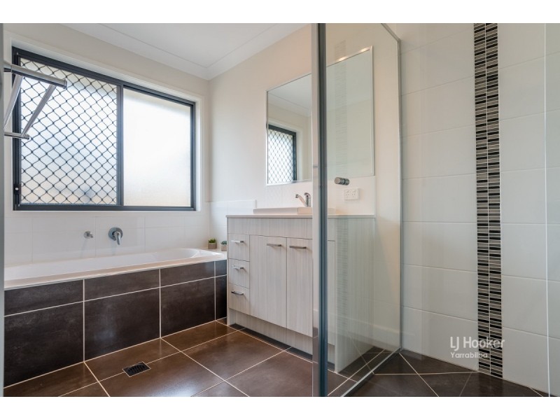 24 Rosewood Circuit, Yarrabilba QLD 4207