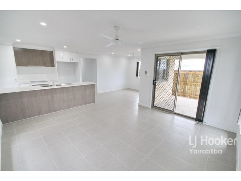 8 Splendour Circuit, Yarrabilba QLD 4207