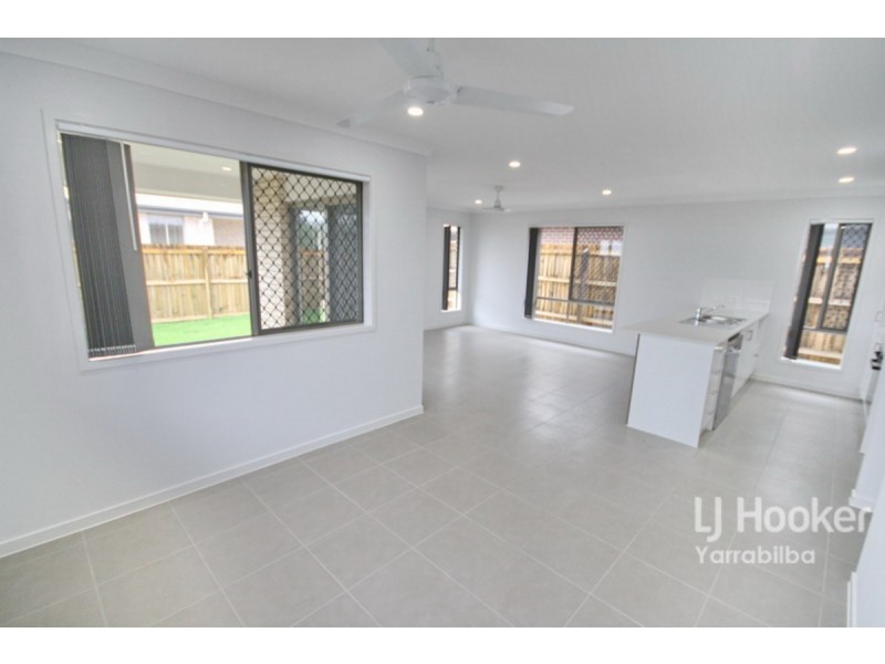 8 Splendour Circuit, Yarrabilba QLD 4207