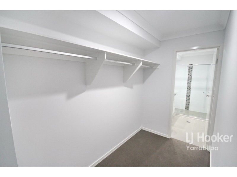 8 Splendour Circuit, Yarrabilba QLD 4207