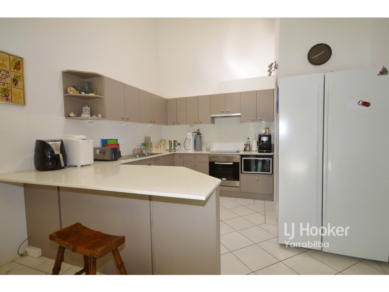 2/27 Yulgibar Close, Kooralbyn QLD 4285