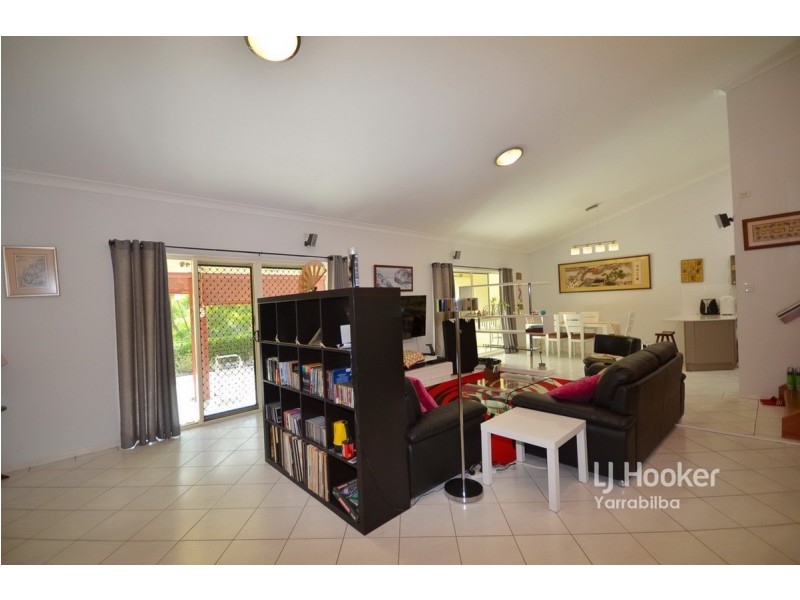 2/27 Yulgibar Close, Kooralbyn QLD 4285