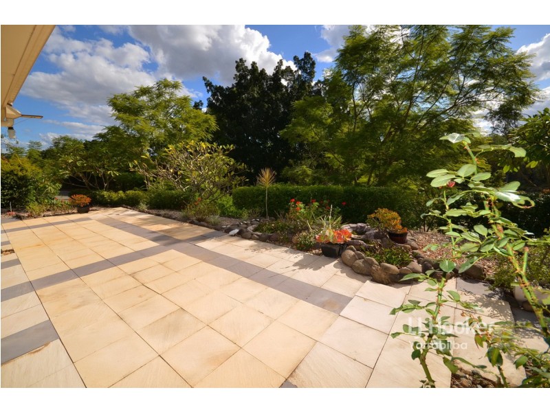 2/27 Yulgibar Close, Kooralbyn QLD 4285