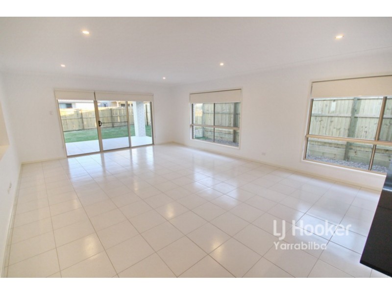 9 Skyblue Circuit, Yarrabilba QLD 4207