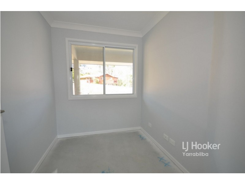 21-23 White Place, Kooralbyn QLD 4285