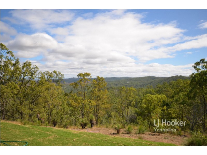 21-23 White Place, Kooralbyn QLD 4285