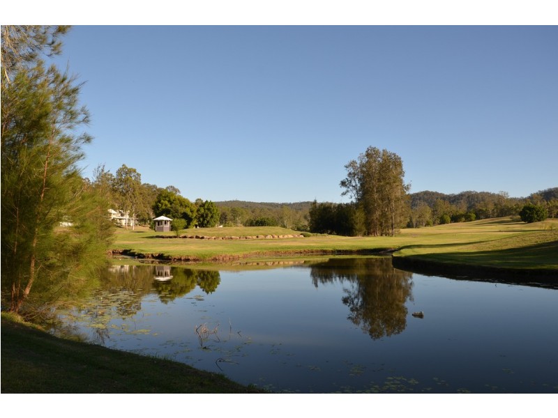 30-34 Ogilvie Place, Kooralbyn QLD 4285