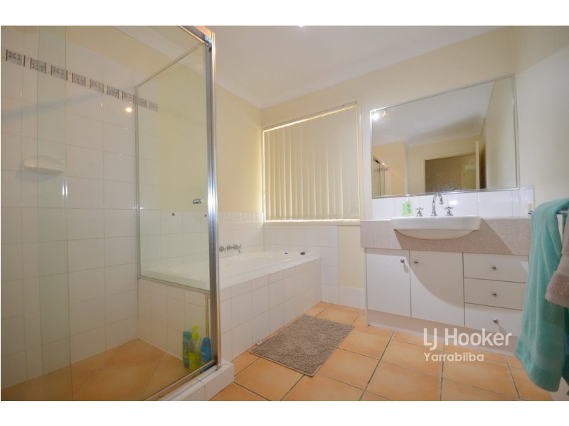 64-70 Walker Drive, Kooralbyn QLD 4285