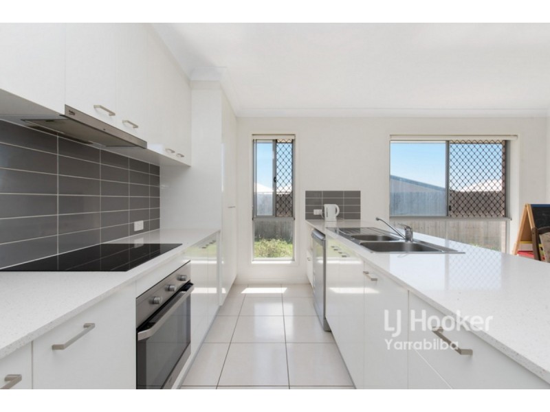 42 Garragull Drive, Yarrabilba QLD 4207