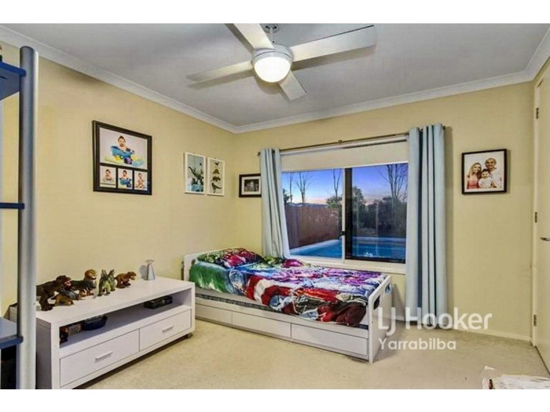 42 Autumnfield Avenue, Yarrabilba QLD 4207