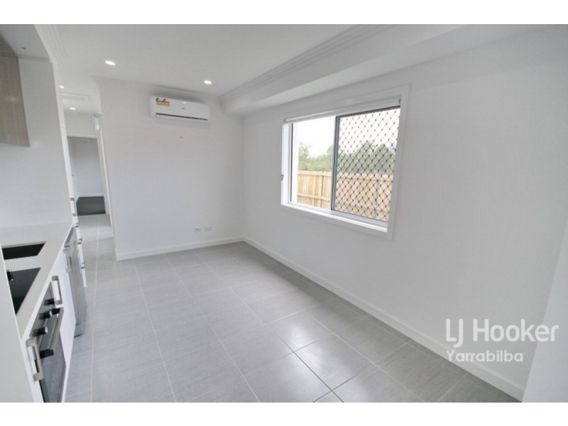 2/10 Diller Drive, Crestmead QLD 4132