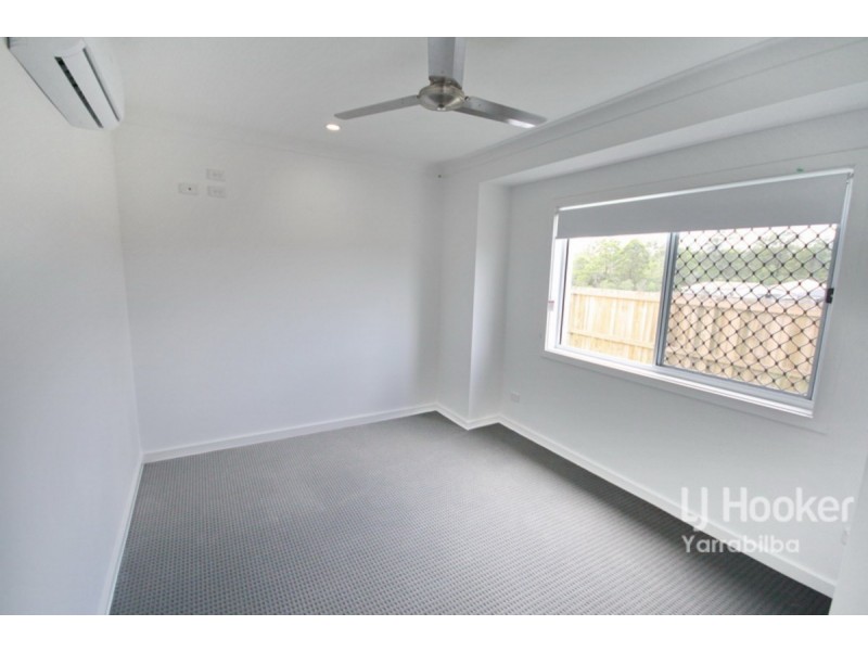 2/10 Diller Drive, Crestmead QLD 4132