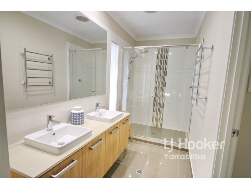 82 Tallwoods Circuit, Yarrabilba QLD 4207