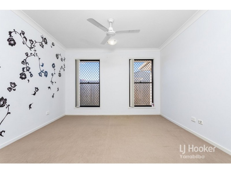 11 Sunstone Court, Logan Reserve QLD 4133