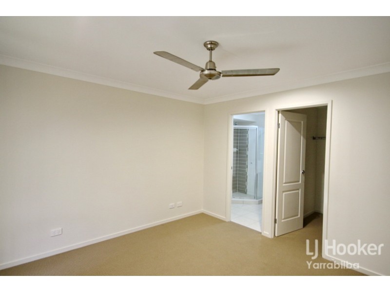 33 Malachite Drive, Logan Reserve QLD 4133