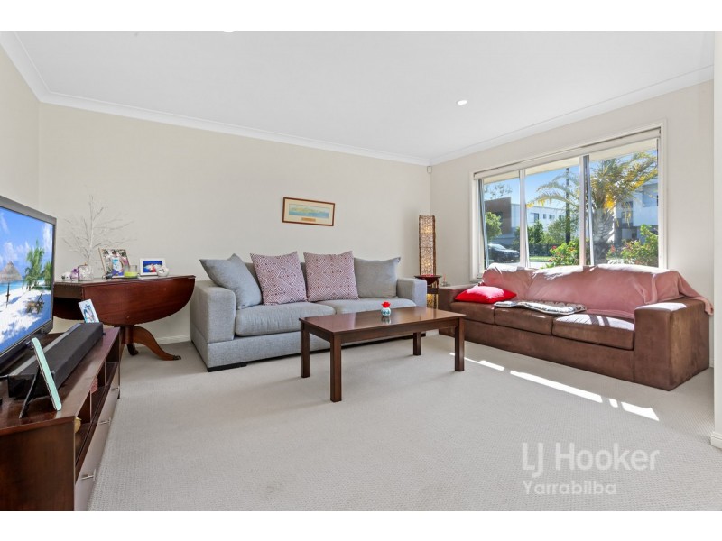 5 Azure Way, Coomera QLD 4209