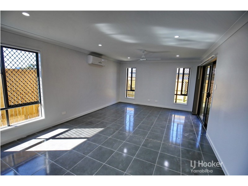 15 Breccia Street, Yarrabilba QLD 4207