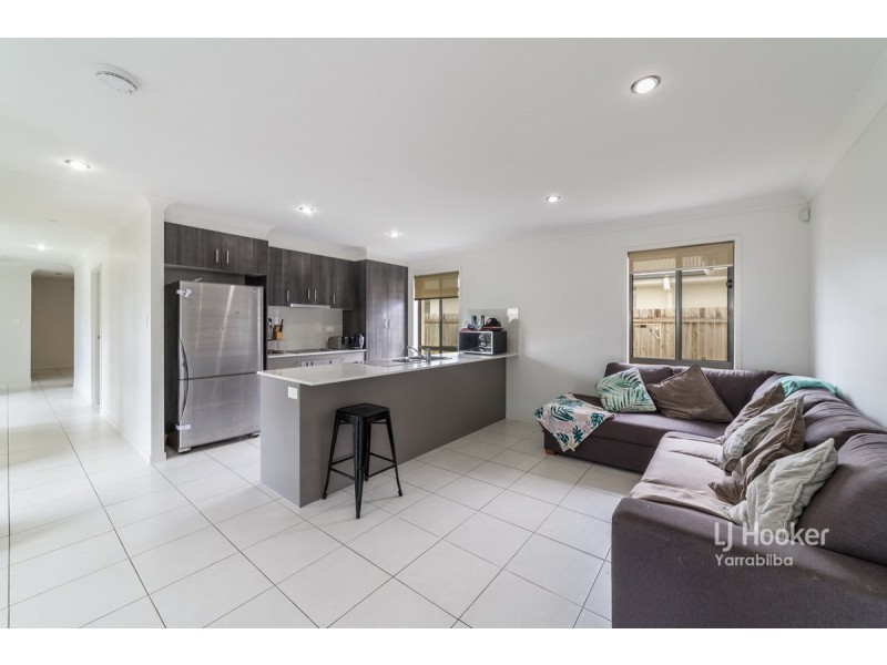 2 MacNab Street, Yarrabilba QLD 4207