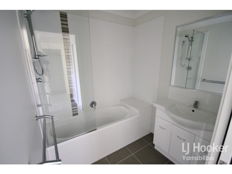 2/4 Diltar Street, Loganlea QLD 4131