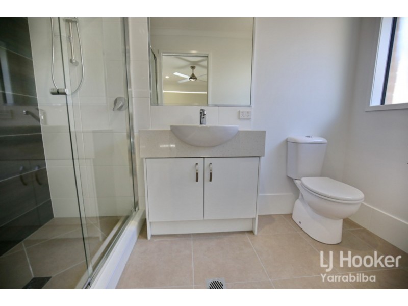 11 Bayes Road, Logan Reserve QLD 4133