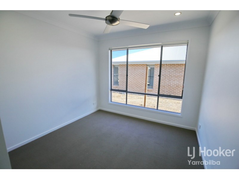 11 Bayes Road, Logan Reserve QLD 4133