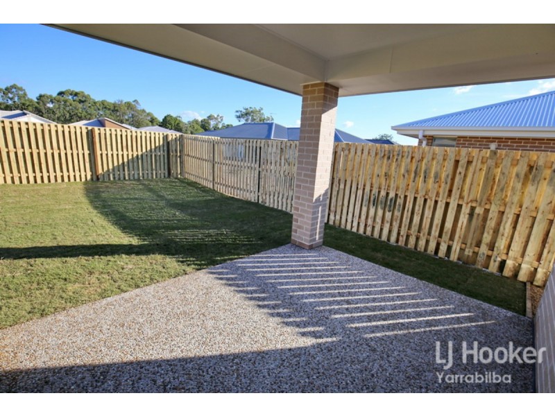 11 Bayes Road, Logan Reserve QLD 4133