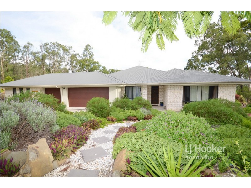 32-34 White Place, Kooralbyn QLD 4285