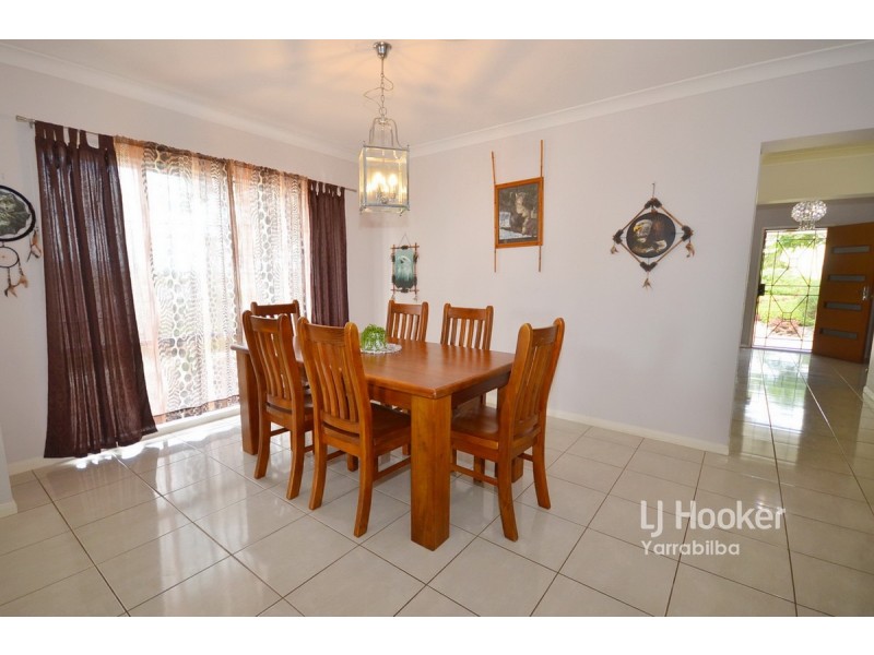 32-34 White Place, Kooralbyn QLD 4285