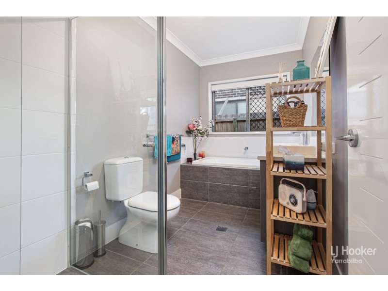 33 Seawest Street, Yarrabilba QLD 4207