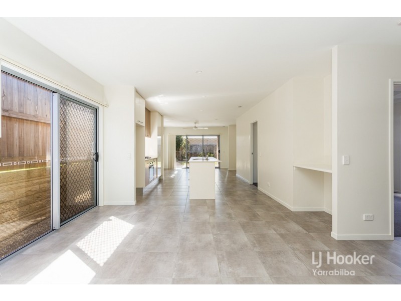 84 Sanctuary Parkway, Waterford QLD 4133