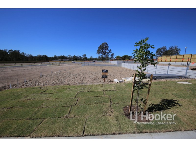 Lot 27/16-24 Bayes Road, Logan Reserve QLD 4133
