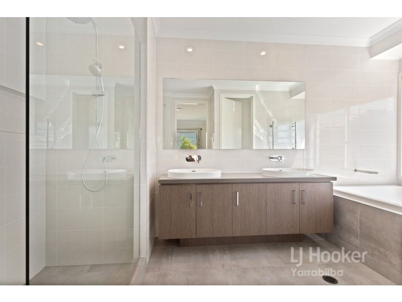 78 Towns Avenue, Logan Village QLD 4207