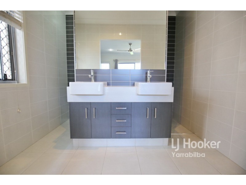 15 Bailey Street, Yarrabilba QLD 4207