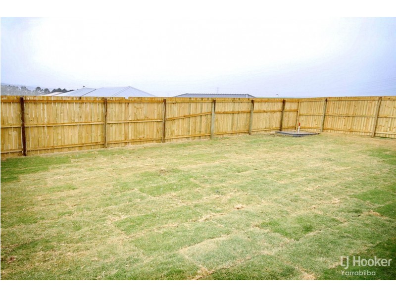 11 Howard Street, Yarrabilba QLD 4207