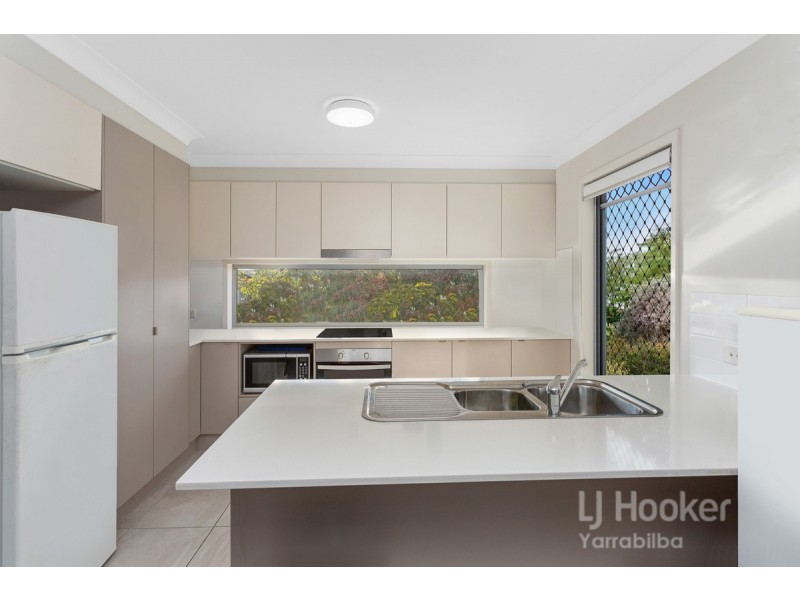 1/24 Trailblazer Drive, Flagstone QLD 4280