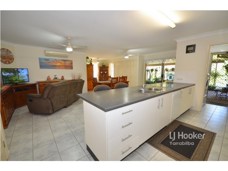 202-206 Stephens Place, Kooralbyn QLD 4285