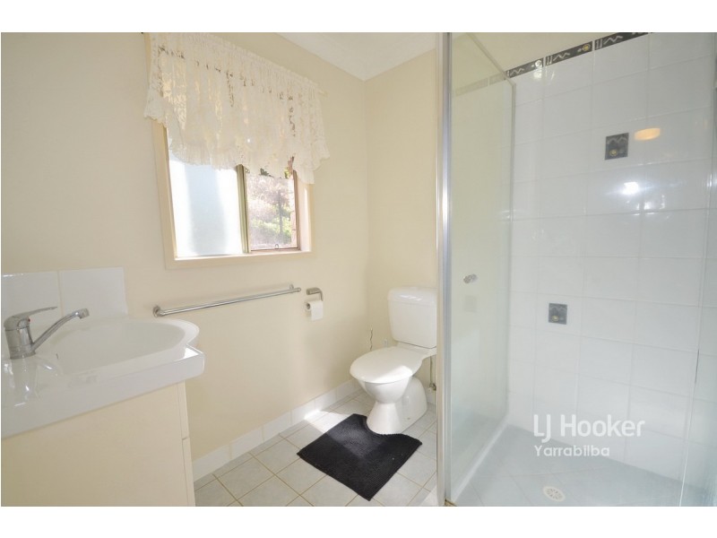 202-206 Stephens Place, Kooralbyn QLD 4285