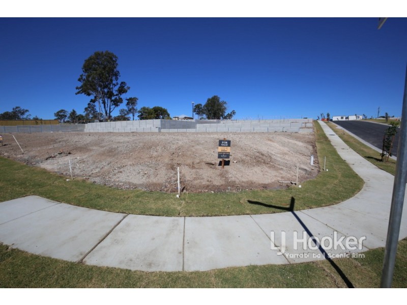 Lot 40/16-24 Bayes Road, Logan Reserve QLD 4133