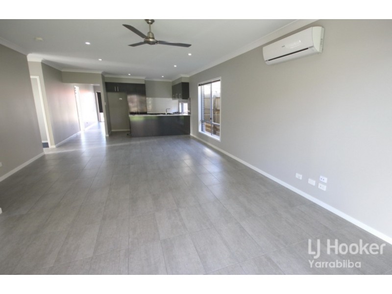 8 Carpenter Street, Yarrabilba QLD 4207