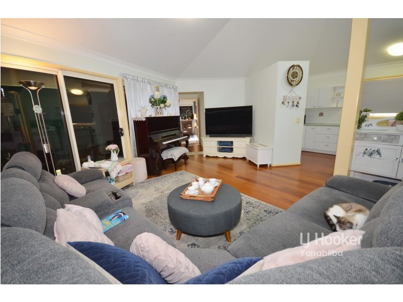 47-51 White Place, Kooralbyn QLD 4285