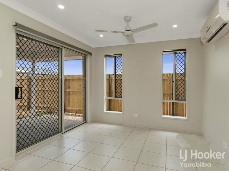 1/29-31 Scoria Street, Yarrabilba QLD 4207